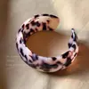 Pulsera Vintage de Acetato con Estampado de Leopardo para Mujer 2024 Nuevo Simple de Moda Único Diseño de Nicho Ins Joyería de Alta Gama