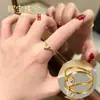 Anillo de moda transfronterizo más vendido de Amazon, forma de V gota de agua, acero de titanio 18K, anillo versátil y elegante para mujer, directo del fabricante