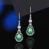 S925 Brincos de Prata Esterlina Jade Moda Feminina Brincos Vintage Elegantes Ágata Branco Verde Calcedônia Brincos de Gancho de Orelha Advanced Sense