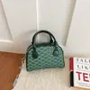 Comércio Exterior Transfronteiriço Europa e América 2026 Novo Estilo Grande Capacidade Retrô Simples Temperamento Textura Elegante Bolsa de Ombro Cruzada de Mão