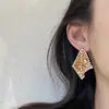 Pendientes Versátiles 2026: Rostro Adelgazante, Elegancia de Alta Gama, Aros Circulares para Mujer, Estilo Simple y Minimalista