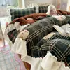 Conjunto de Quatro Peças de Lã de Leite Espessa de Inverno Estilo Coreano ins Estilo Princesa Estilo Renda Cobertor de Lã Quente para Bebê Conjunto de Três Peças
