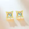 Brincos de Luxo Versáteis Estilo Chinês Mais Vendidos do Xiaohongshu Feitos de Jade Azul Natural com Detalhes em Ouro, Brincos Únicos