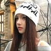 Boné de malha retrô americano com letras para crianças, outono e inverno, quente, gorro para rosto, pequeno, lã, biqueira fria