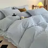 Conjunto de quatro peças espesso de veludo de leite estampado Classe A, capa de edredom quente de luxo leve para inverno, adequado para dormir diretamente sobre
