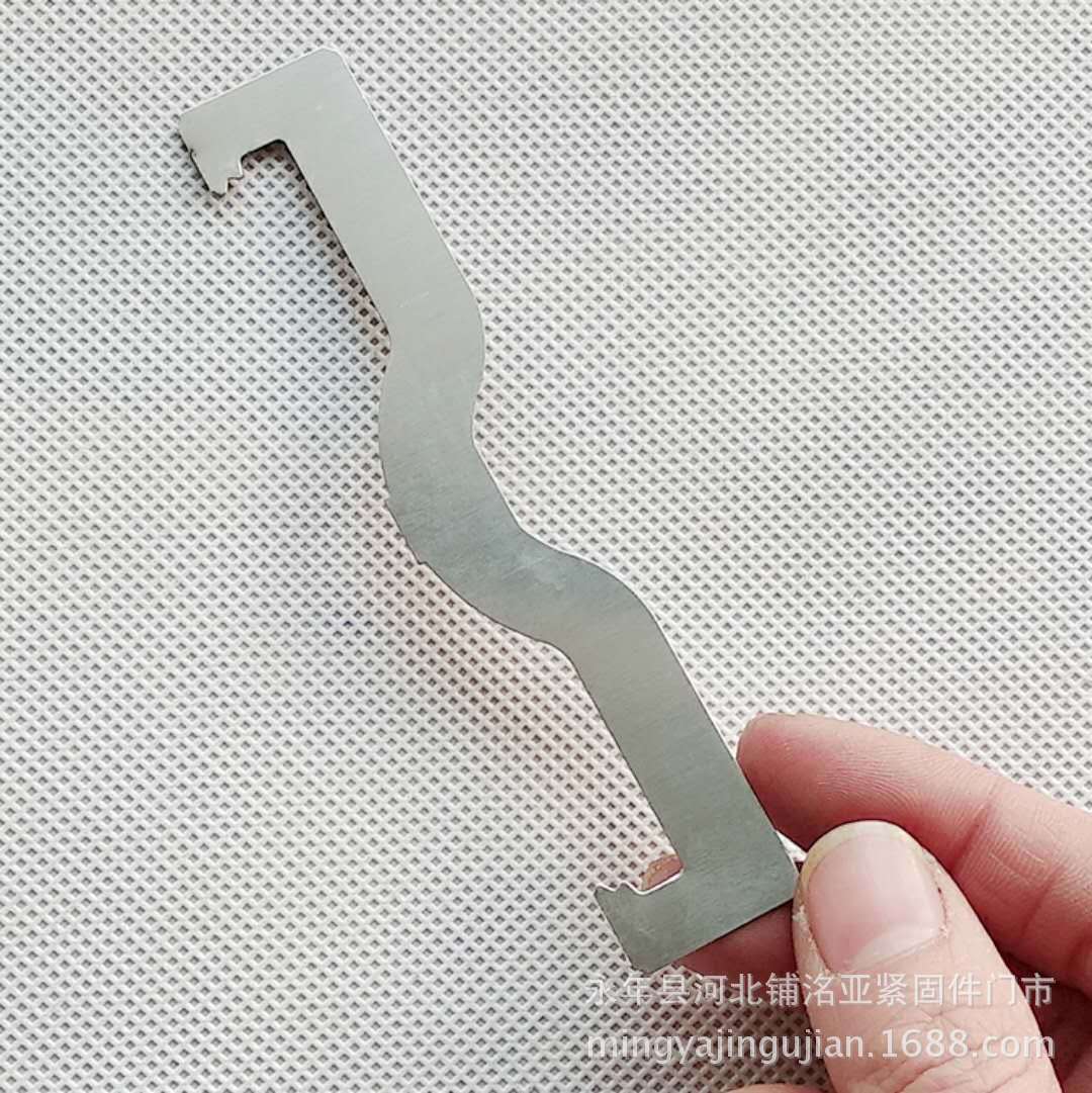 弹簧卡