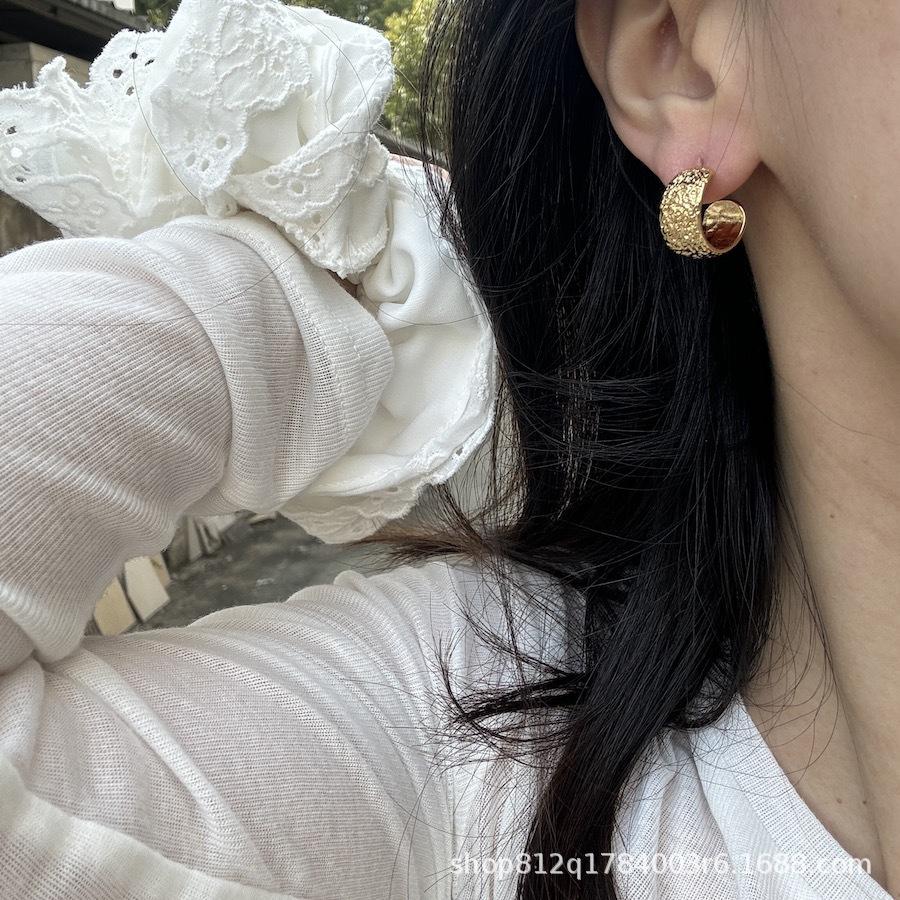 33b7ca569ae5923a68fb0b447b86db