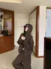 Conjunto de sudadera deportiva estilo coreano para mujer, colección otoño 2026, atuendo casual de tres piezas, OOTD relajado estilo coreano