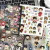 ¡Explosivo! El grupo coreano Cortis hace collages de Zhao Yufan, An Gyeonho, Kim Joo-hyun y Yoon Sung-hyun con pegatinas de diario retro de dibujos animados de Martin