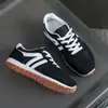 Tênis Esportivo Grande Tamanho Transfronteiriço para Mulheres 2026 Primavera e Outono Nova Moda Casual Plano com Cadarço Blocos de Cor Sapatos Únicos para Mulheres Atacado