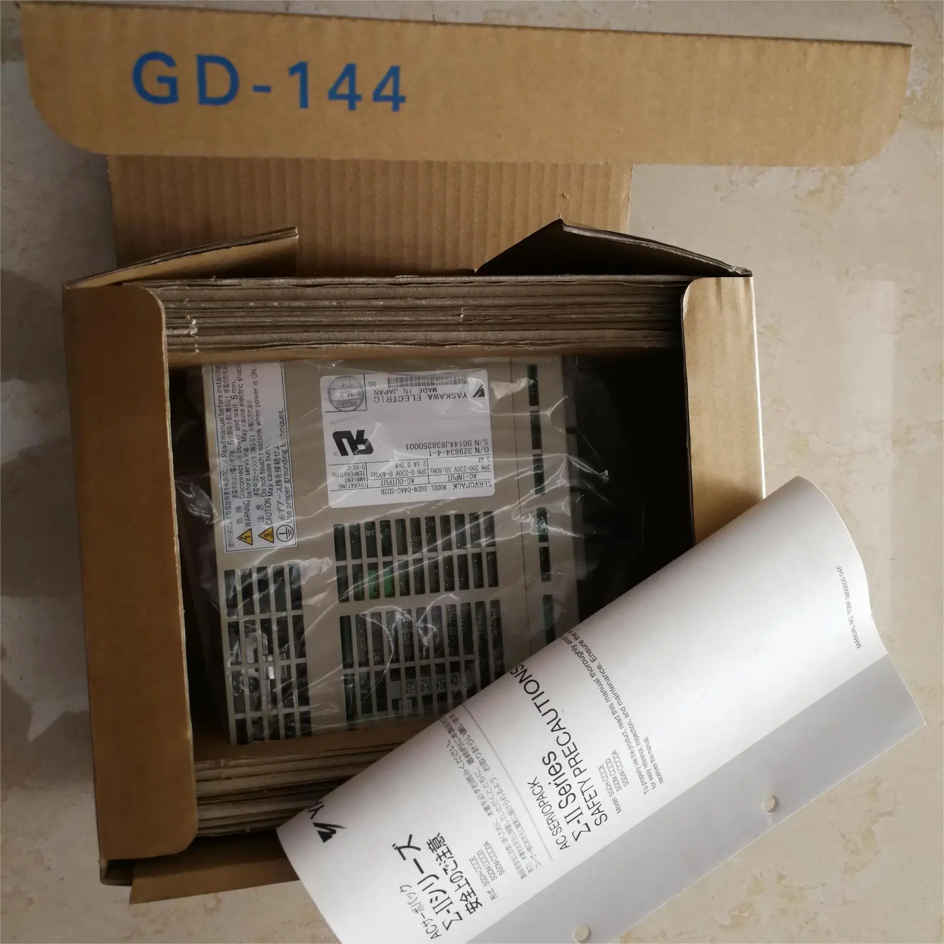 安川伺服驱动器SGDM-04AC-SD2A   SGDM-0