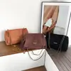 Bolsa de ombro/transversal europeia e americana transfronteiriça 2026 moda nicho nova elegante corrente de luxo leve camurça simples versátil