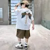 Traje de Vestir de Verano para Niños Verano 2025 Nuevo Conjunto de Dos Piezas de Manga Corta para Niños Niños Grandes Guapo Moda Coreana