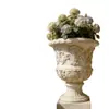 Decoración de Jardín de Club de Alta Gama Hecho a Medida Arte Clásico Relieve Escultura de Arenisca Maceta Piedra Artificial Caja de Flores Estilo Europeo