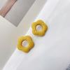 Brincos de Flor de Acetato Amarelo Feminino Estilo Floresta Moda Simples Elegante Pequeno Fresco Brincos Adequados para o Verão