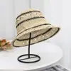 Chapéu de Palha Versátil para Mulheres 2026 Novo Chapéu de Sol de Praia de Verão Crochê Feito à Mão Vazado Respirável Chapéu de Sol de Praia
