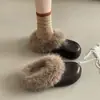Moda de Invierno 2026 Zapatillas Sencillas de Cuero con Adorno de Piel para Mujer Estilo Retro Versátiles para Exteriores Suela Gruesa Zapatos de Algodón Zapatillas Cómodas
