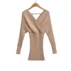 1071-26V Vestido de Tricô Liso com Decote V Ajustado na Cintura, Saia Curta, Estilo Primavera, Versão Coreana, Caimento Solto