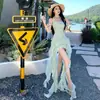 Vestido Sexy de Diseño de Nicho Vietnamita con Cuello Halter para Vacaciones en la Playa, Vestido Irregular con Flecos para Fiesta de Cumpleaños