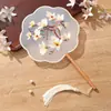 Leque infantil bordado frente e verso estilo tradicional, leque de dança de verão com borlas, leque para traje antigo feminino Hanfu cheongsam
