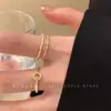 Anel Liso de Zircônia Pérola Dourada para Mulheres, Estilo Nicho de Luxo, Exquisito e Emagrecedor, Anel Empilhável
