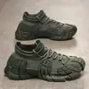 Novos Sapatos Slip-On de Solado Grosso para Homens 2025, Sapatos Meia Malha Respirável de Malha Fina para Verão Atacado