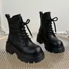 Botas femininas estilo Martin, nova coleção outono/inverno 2026, botas curtas com solas grossas para aumento de altura, efeito emagrecedor, estilo britânico, botas de moto de salto alto