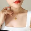 Cadena para clavícula ultrafina simple estilo ins europeo y americano que combina con todo, collar con letra M de titanio, accesorios de moda para mujer, venta al por mayor