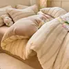 Conjunto de quatro peças de pelúcia de coelho de inverno, capa de edredom de veludo de leite espessada, capa de edredom de flanela de coral, conjunto de três peças para dormitório