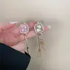 Relógio de Pulso Quartz com Mostrador Quadrado Cravejado de Diamantes Estilo Luxo Leve, Relógio com Design Moderno e Sofisticado, Relógio com Pulseira de Encaixe