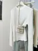 Tricô com Gola Redonda Canelada de Manga Longa Feminino Estilo Novo Primavera Outono Macio Grudento Ajuste Slim Camada Base Suéter Top