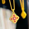 Colar pingente de trevo de quatro folhas esculpido vermelho sangue de pombo banhado a ouro vietnamita, corrente de clavícula vintage para mulheres de luxo leve cravejada com diamantes e rubi