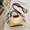 Bolso de Hombro Individual de Textura de Alta Calidad a la Moda para el Trabajo Nuevo Otoño 2026 Versátil Bolso Cubo Elegante Bolso de Mano Cruzado de Moda