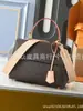 Bolso para Mujer de Guangzhou 2024 Primavera y Verano Nuevo Bolso de Mano de Moda Bolso Cruzado de Hombro Goma Sólida Flor Vieja Vintage Bolso para Mujer