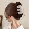 Presilha de cabelo flor de acetato simples e elegante para mulheres, novo modelo 2026, presilha para a parte de trás da cabeça, grampo para meio rabo de cavalo, presilha de tubarão