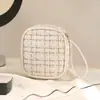 Nova Bolsa de Batom de Alta Qualidade Estilo Coreano Inspirada na Chanel, Bolsa de Armazenamento de Cosméticos de Luxo Leve, Bolsa Portátil de Viagem para Absorventes Higiênicos Fábrica