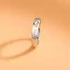 Anillo de Pareja Concentrico Eterno para Hombre y Mujer Anillo Hueco de Amor con Diamante Regalo para Amor a Distancia Anillo de Corazón Indiviso Abierto