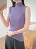 Chaleco de punto morado de cuello medio para mujer, nuevo estilo 2026, corte ajustado, que realza la figura, top interior sin mangas, capa base de cuello medio, otoño