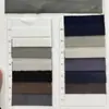 Veludo de poliéster-elastano em estoque do fabricante com padrão de rede e efeito queimado para bolsas, roupas, sapatos, chapéus, brinquedos, artesanato e suprimentos para animais de estimação