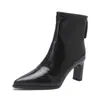 Botines negros de punta fina francesa con tacón grueso para mujer, versátiles para combinar con abrigos en otoño e invierno, botines cortos elásticos adelgazantes de tacón alto con temperamento elegante