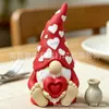 Adorno de Gnomo Navideño con Forma de Corazón y Gorro Rojo Transfronterizo Impreso en 3D Decoración de Atmósfera Festiva Decoración de Escritorio