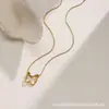 Moda europea y americana simple ins moda collar de alto nivel colgante de mariposa hueca corazón cadena de clavícula de acero de titanio joyería para mujer