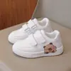 Zapatos de Lona con Velcro para Niños Estilo Primavera 2026 Delfín de Dibujos Animados Niños Niñas Transpirables Ligeros Superficie de Cuero Suela Suave Zapatos Deportivos