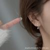 Brincos de Prata S925 Estilo Coreano Simples com Pontos de Diamante em Formato de Gota com Design Versátil para Mulheres, Exquisitos e Adequados para o Dia a Dia