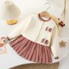 Suéter para niña, otoño/invierno 2024, nuevo abrigo de estilo occidental a la moda para niños, cuello bordado, tejido de dos piezas