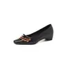 Zapatos Mary Jane de piel de oveja con borla de concha y lazo, que aumentan la altura, otoño 2026, tacón medio, punta cuadrada, piel genuina, zapatos de un solo color poco profundos para mujer