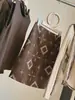 Saia Midi de Camurça Bordada Vintage para Mulheres, Novo Estilo Outono, Cintura Alta, Emagrecedora, Versátil de Corte A