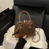 Bolsa feminina vintage transfronteiriça 2026 nova moda europeia e americana estampa de leopardo bolsa de mão versátil de grande capacidade bolsa concha para mulheres