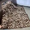 Lenço de Seda com Estampa Animal Estilo Europeu e Americano 90cm Sarja Lenço/Echarpe Feminino Dupla Utilidade Versátil Luxo Acessível Moda Quadrado Grande