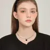 Colar de Coração Preto Doce e Cool para Mulheres, Nova Corrente de Clavícula com Pérolas Tendência 2025, Corrente de Pescoço de Estilo Levemente Luxuoso e de Alta Qualidade